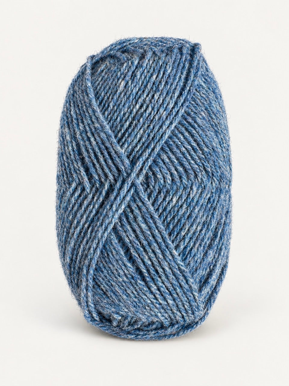 Strickwolle - blau-weiß meliert, Fb. 2611